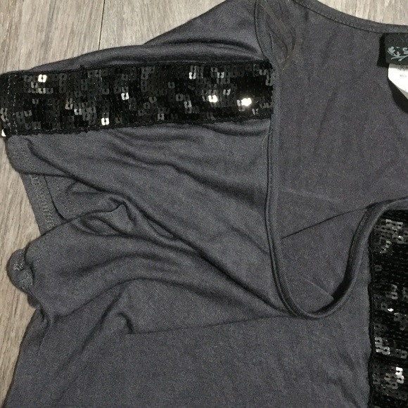 Daytrip Top! Black sequins - Picture 3 of 3